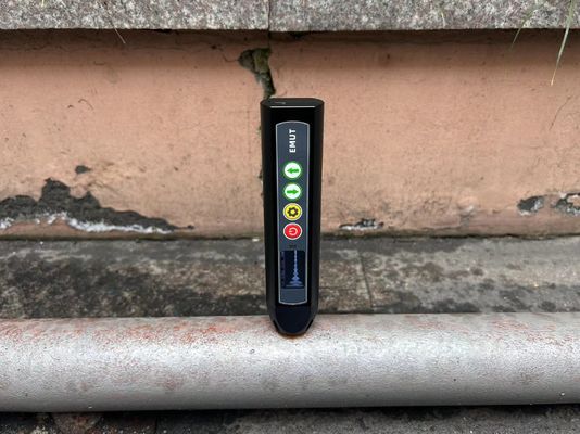 یک اسکن EMAT Air Coupling Ultrasonic Thickness Gauge با سطح درجه حرارت بالا