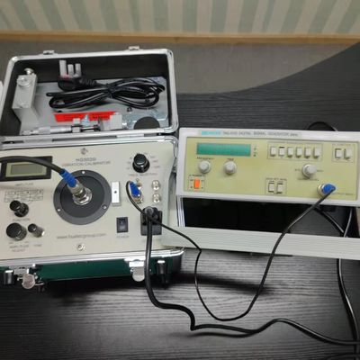 کالیبراتور ارتعاش دیجیتال کالیبراتور ارتعاش متر ارتعاش شیکر 1Hz تا 10kHz به طور مداوم تنظیم HG-5020i