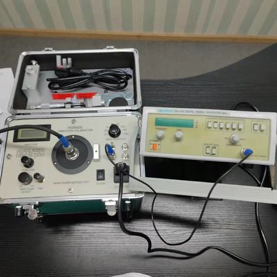 کالیبراتور ارتعاش دیجیتال کالیبراتور ارتعاش متر تحلیلگر ارتعاش / تست کننده ISO10816 HG-5020i